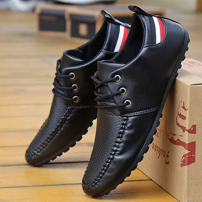 Zapatillas con cordones para hombre