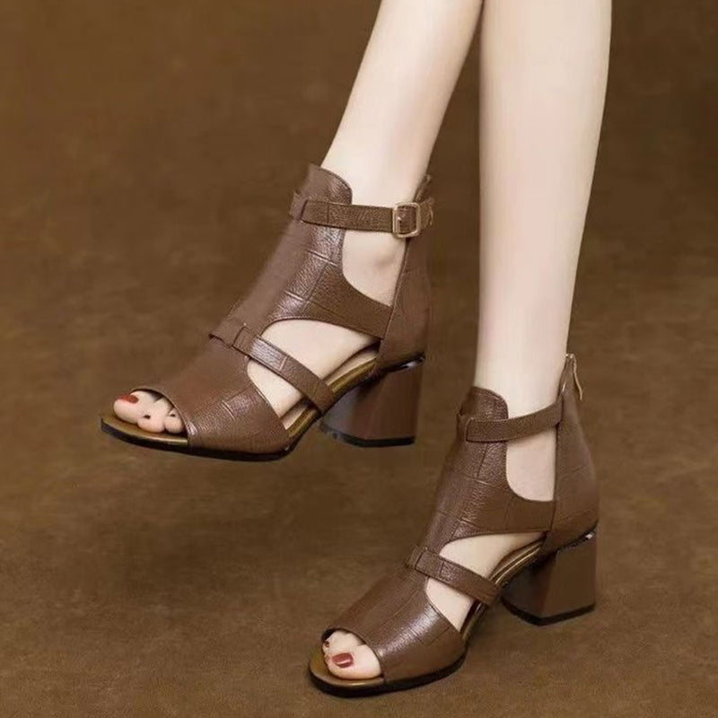 Sandalias de estilo romano