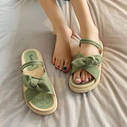 Sandalias de verano con nudo de mariposa