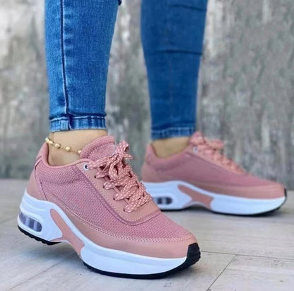 Zapatillas con cordones para mujer