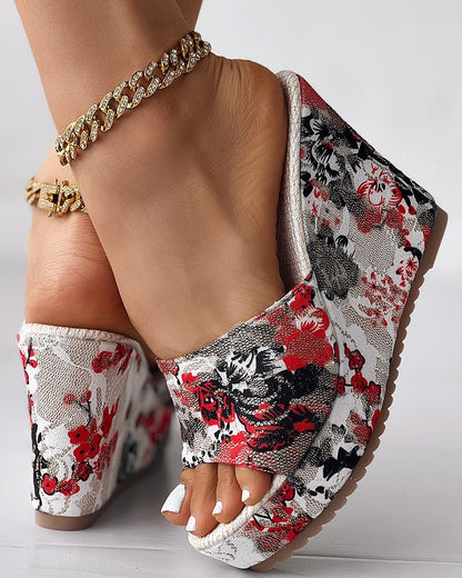 Chanclas de cuña con estampado floral vintage