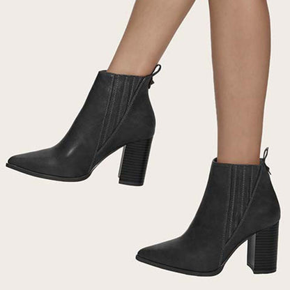 Botas ortopédicas con estilo y sujeción