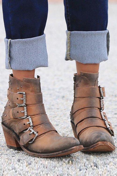 Botas ortopédicas cómodas y a la moda