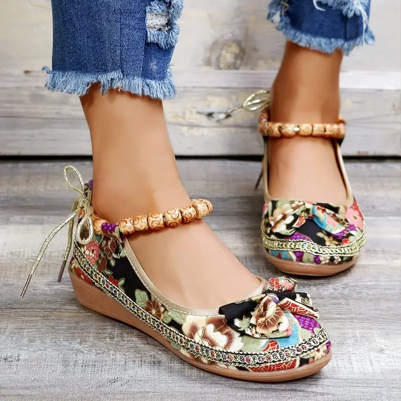 Zapatillas planas de mujer con estampado floral