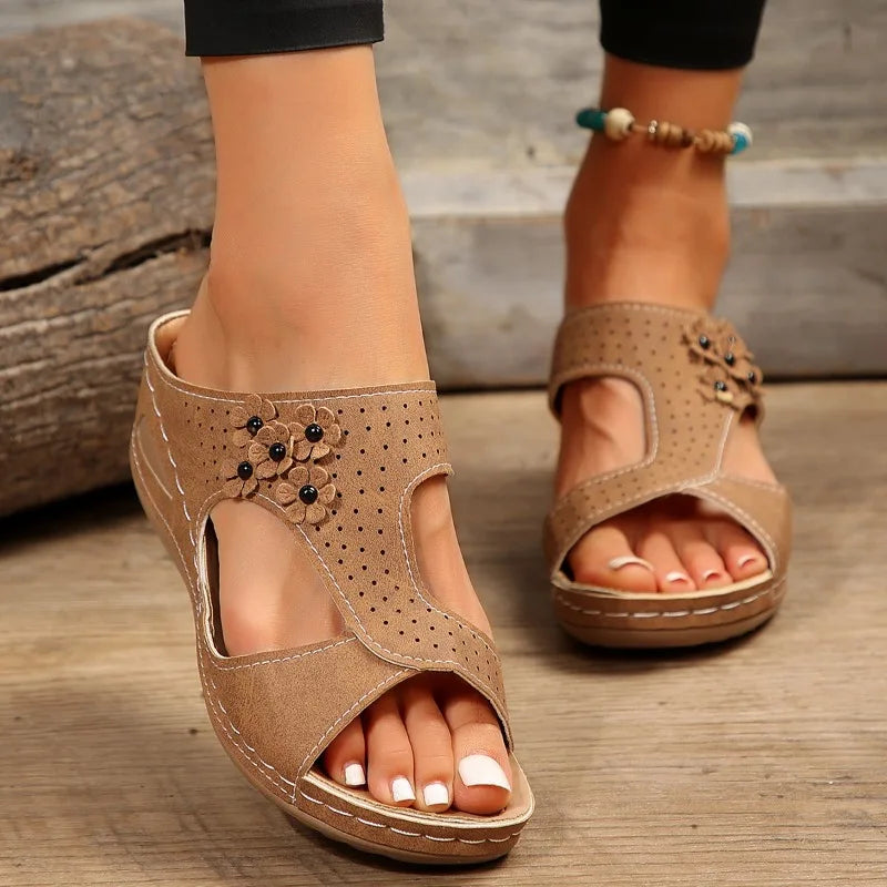 Sandalias modernas y elegantes