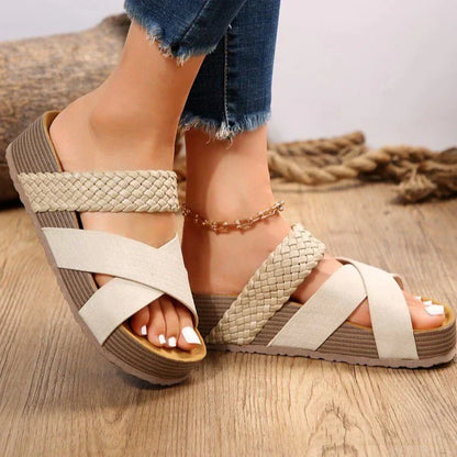 Sandalias de verano modernas y versátiles