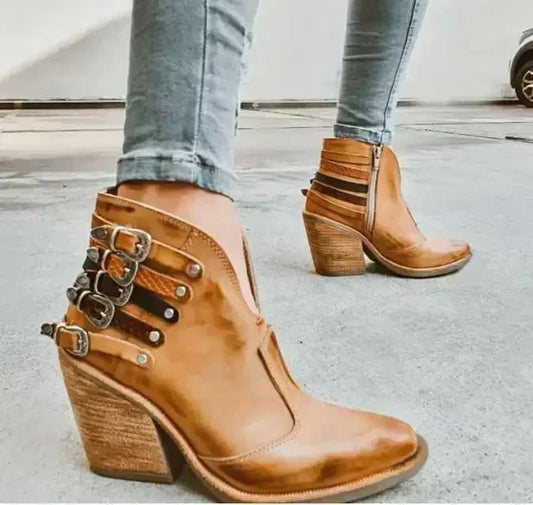 Tacones ortopédicos de moda y de apoyo