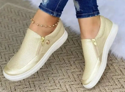 Cómodas zapatillas de deporte para mujer